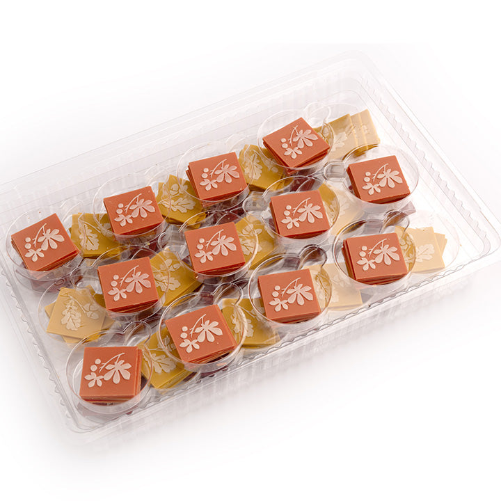 LAYERED FALL LEAVES ASSORTMENT DOBLA
